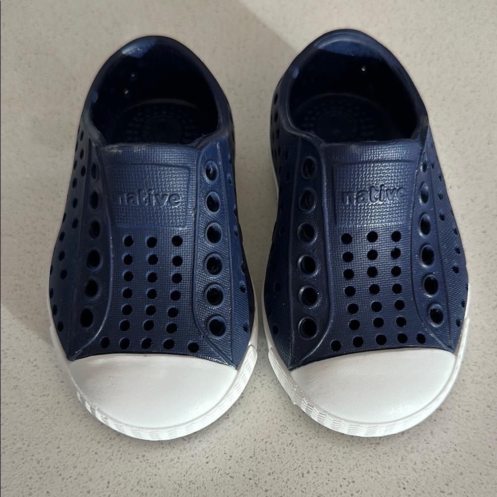 Native Kids Shoes - Navy Blue and White